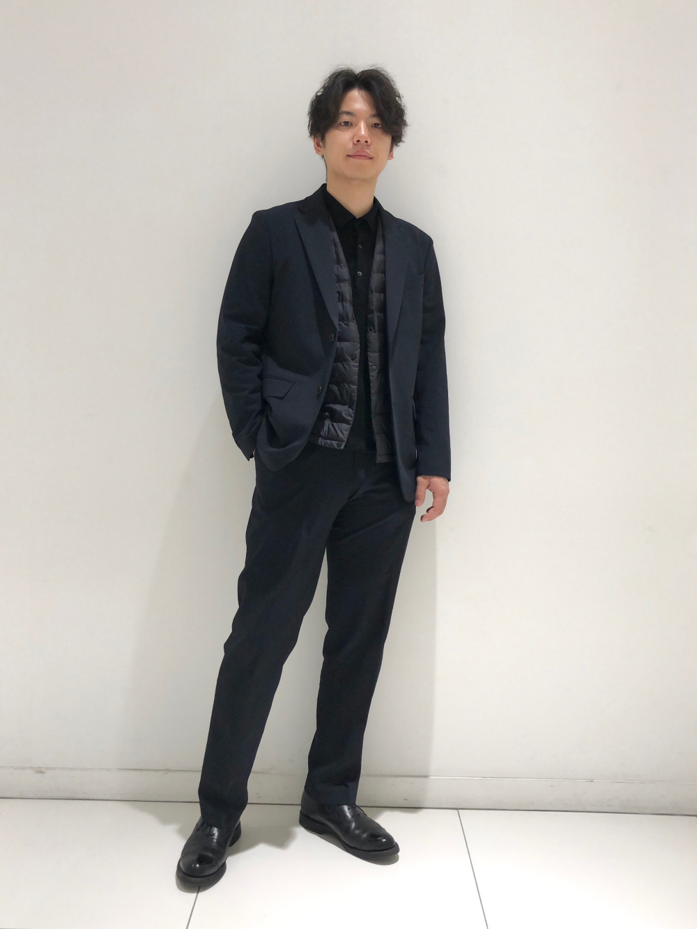 感動ジャケット、タックワイドパンツ」の着用コーディネート| ユニクロ公式