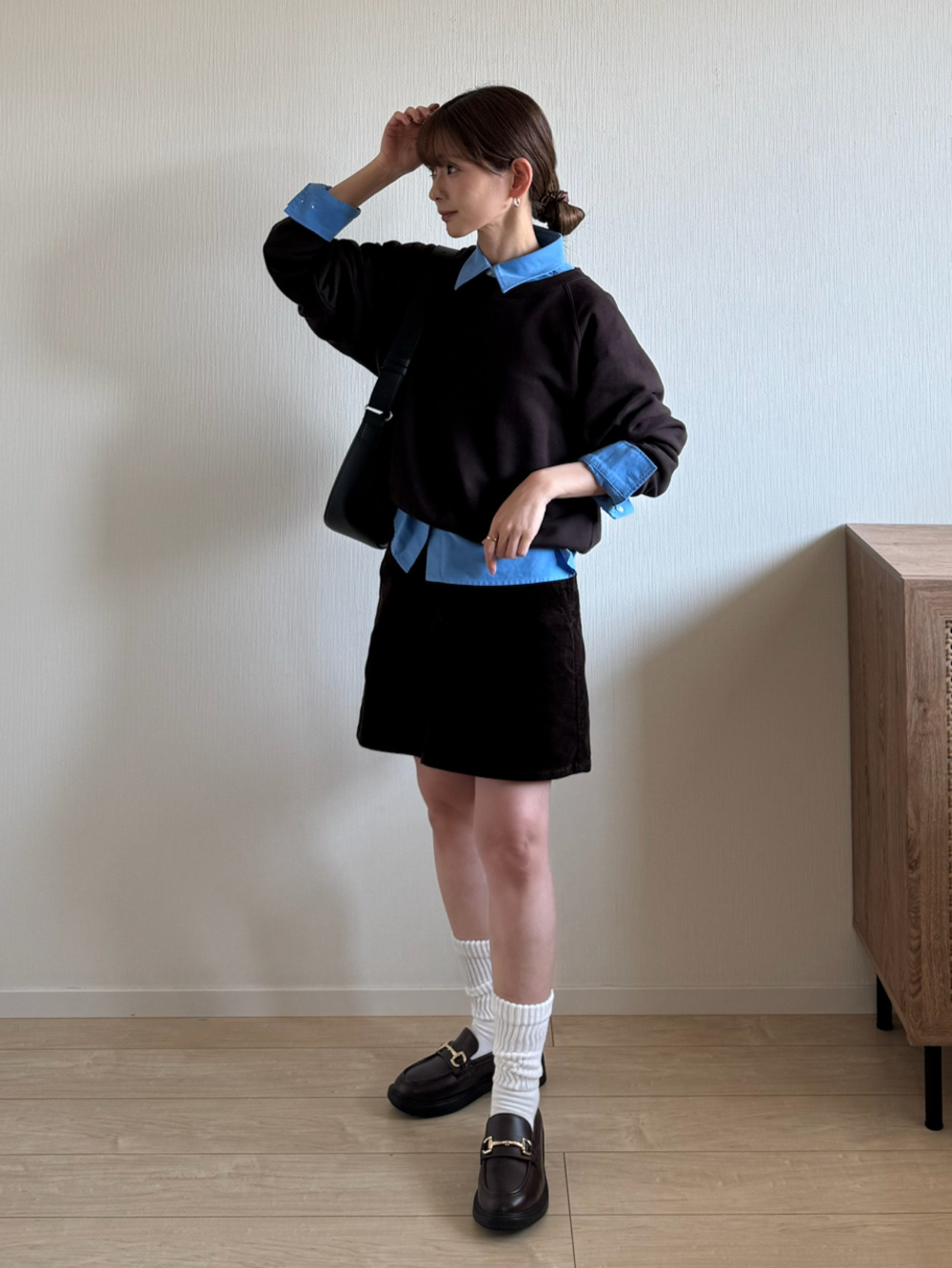 ボクシーラガーポロシャツ、オックスフォードシャツ」の着用