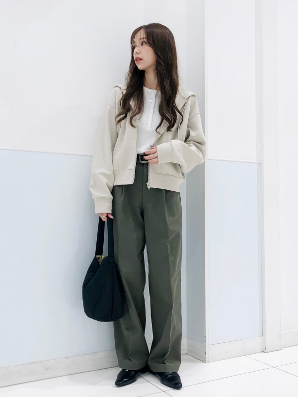 タックワイドパンツ/コットン（レディース）の着用コーディネート一覧