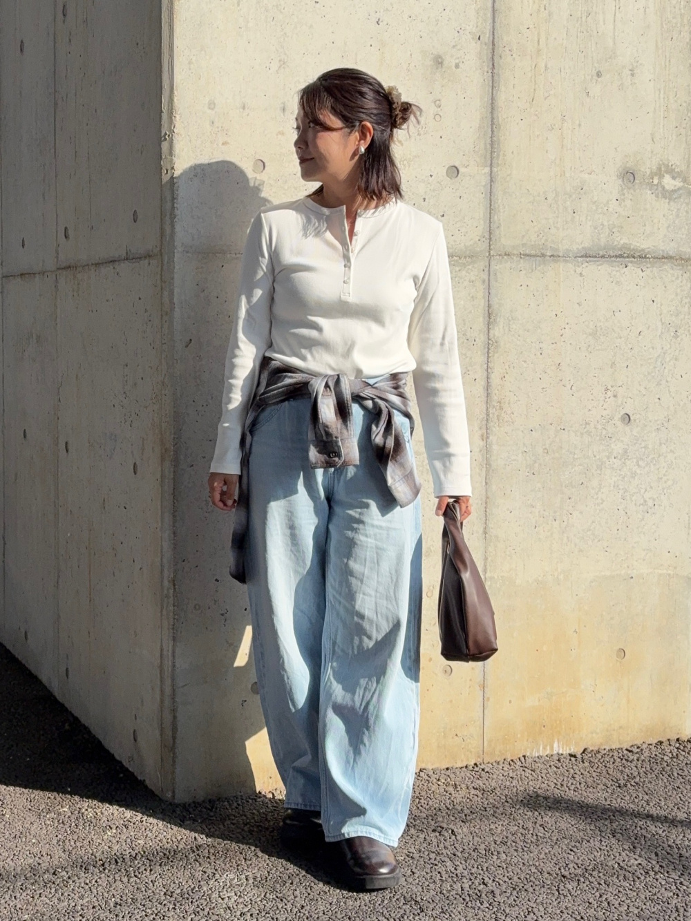 ツイードオーバーサイズジャケット、ツイードタックワイドパンツ」の