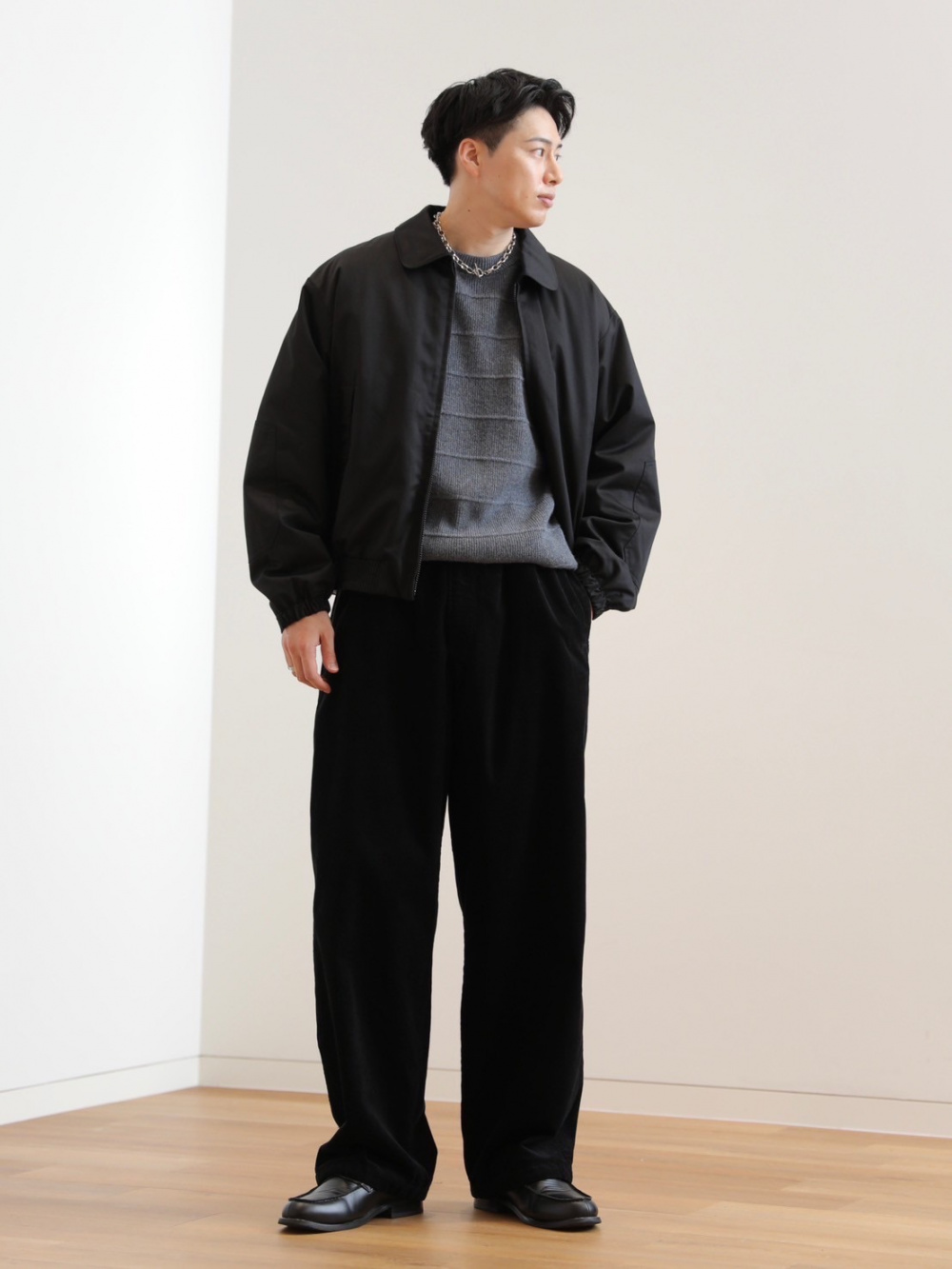 UNIQLO U パフテックショートブルゾン ブラック L ユニクロ公式 | パフテックショートブルゾン