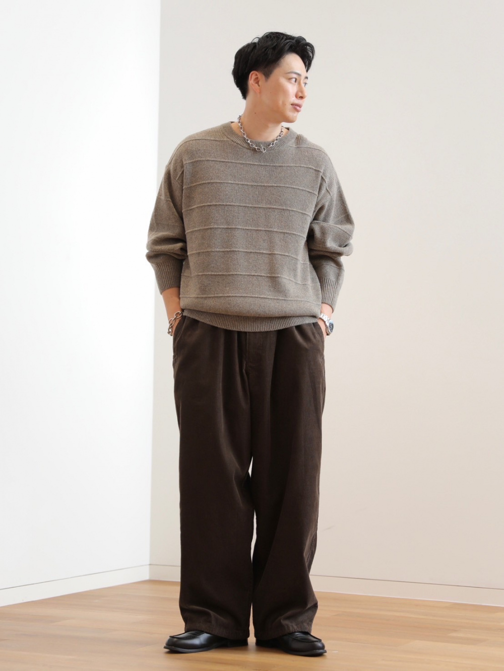 ユニクロU コーデュロイユーティリティパンツ コーデュロイユーティリティパンツ｜ユニクロの通販｜&mall（アンド