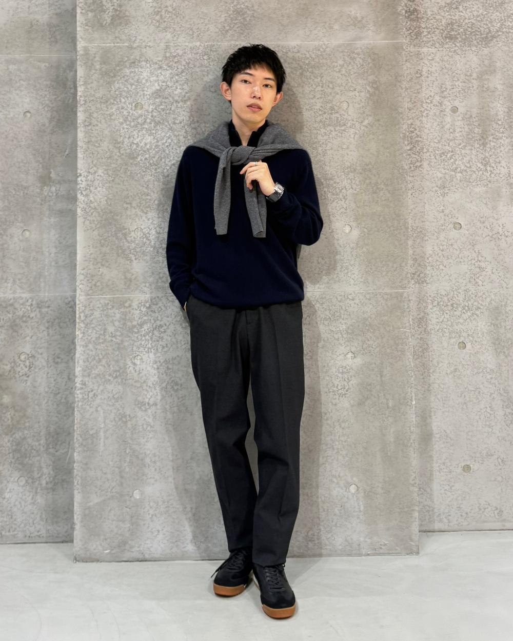 ユーティリティショートブルゾン、カシミヤハーフジップセーター」の