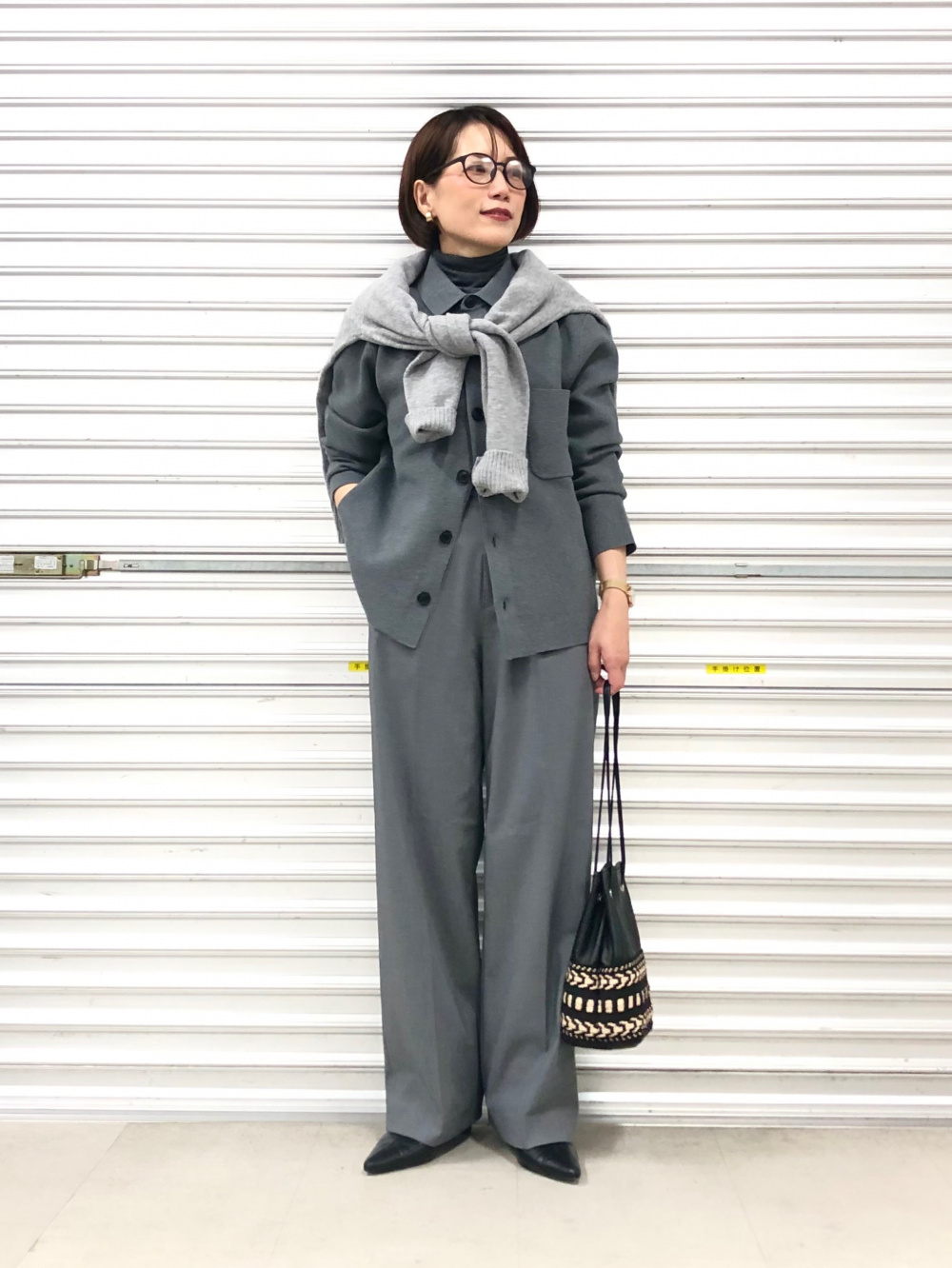 ダブルジャケット、タックワイドパンツ」の着用コーディネート