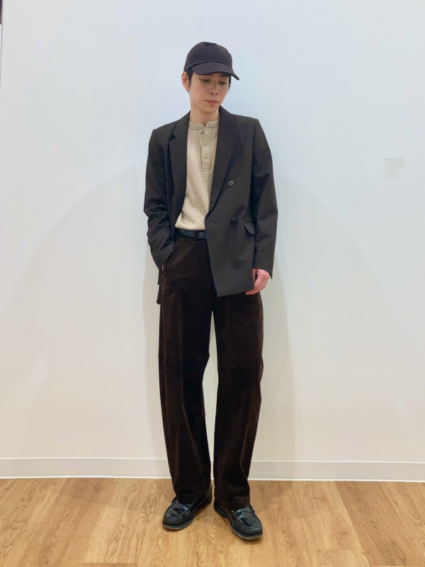 ワッフルヘンリーネックTシャツ、コーデュロイイージーアンクルパンツ