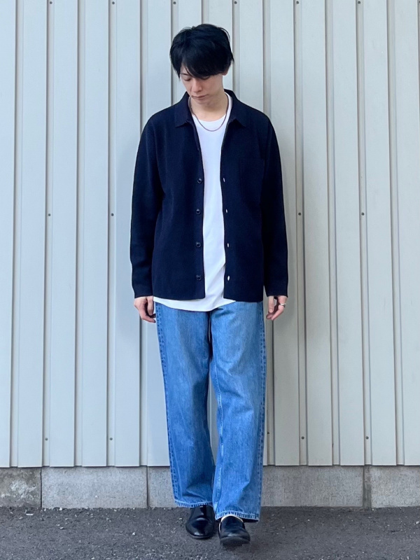 デニムジャケット、ワイドストレートジーンズ」の着用コーディネート