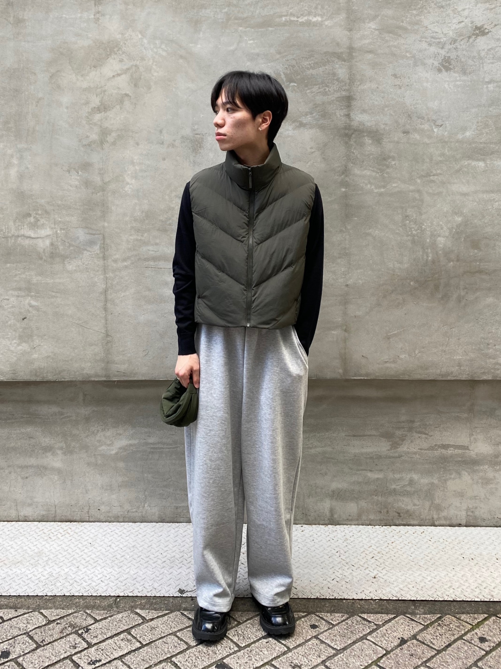 スウェットワイドパンツ」の着用コーディネート| ユニクロ公式