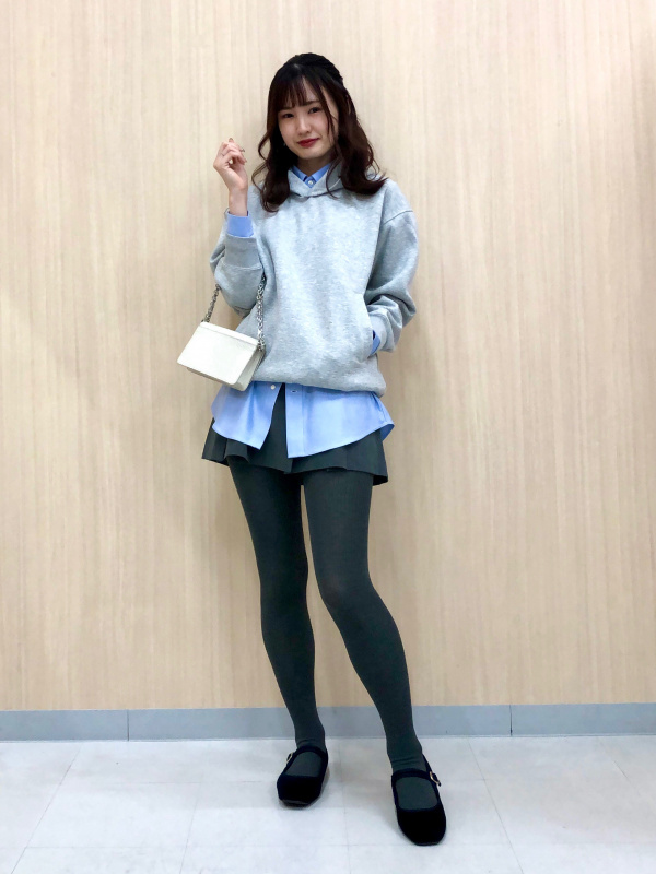 極暖ヒートテックリブUネックブラTシャツ、コーデュロイロングシャツ
