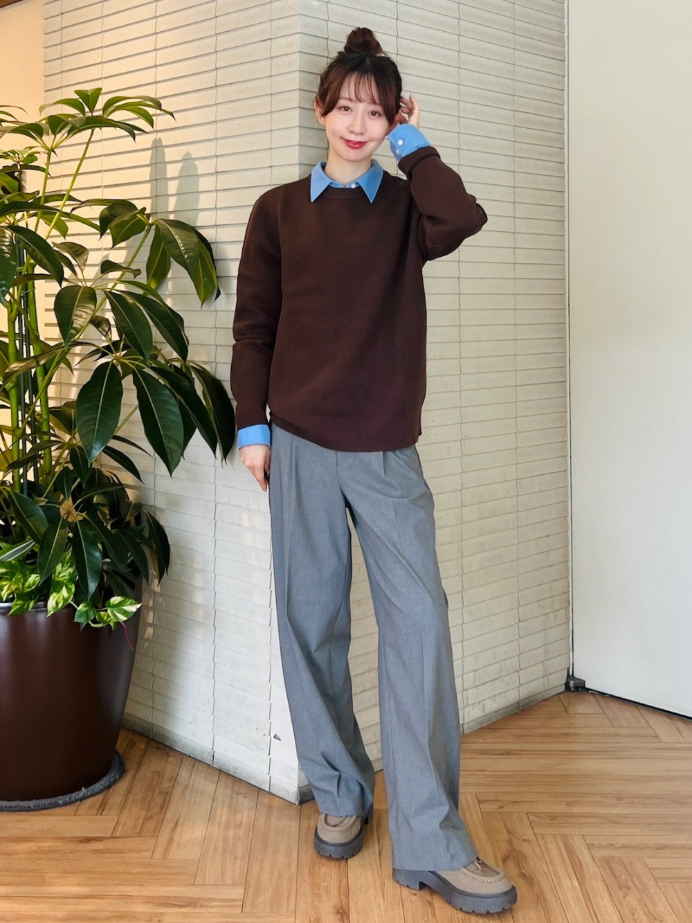 ボクシーラガーポロシャツ、オックスフォードシャツ」の着用