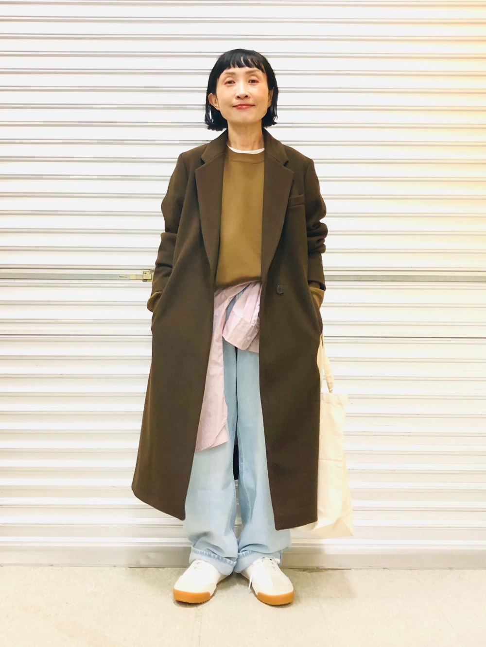 スウェットワイドパンツ、ロングコート」の着用コーディネート