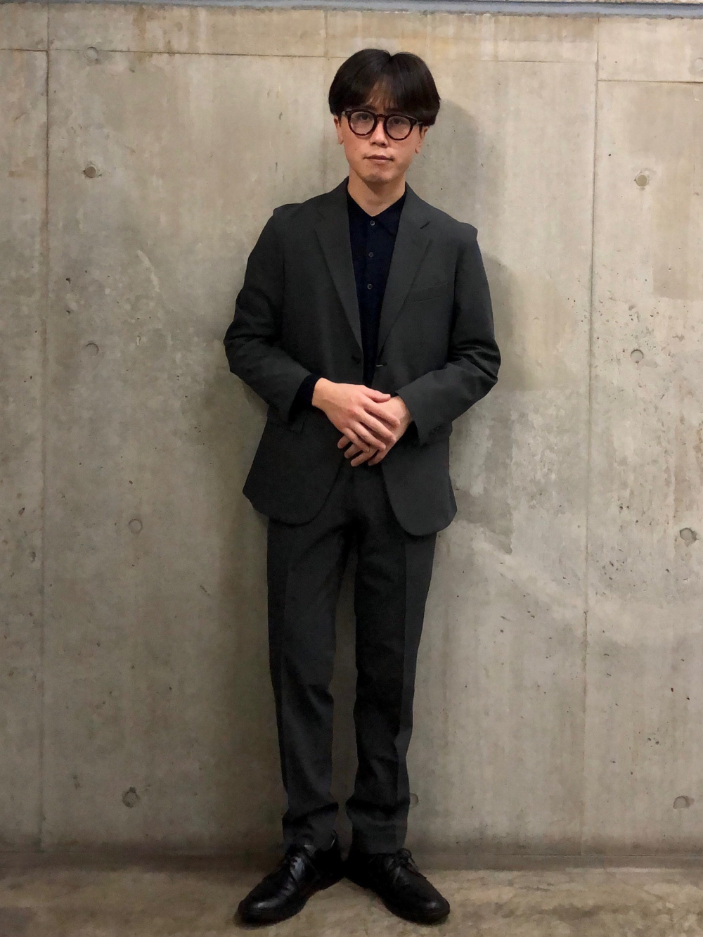 感動ジャケット、タックワイドパンツ」の着用コーディネート| ユニクロ公式