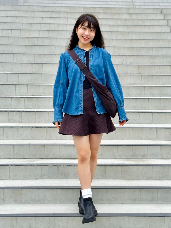 デニムフリルシャツ」のレディースのコーディネート一覧 | ユニクロ公式