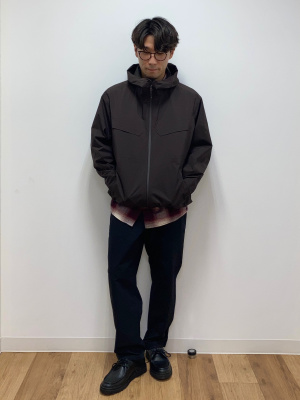 ユニクロ公式 | ブロックテックパーカ