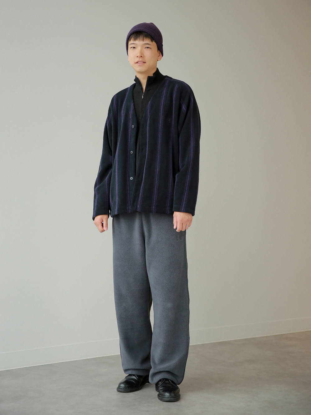 新品 2025 ユニクロ カシミヤハーフジップ 紺 L 新品ユニクロ カシミヤ