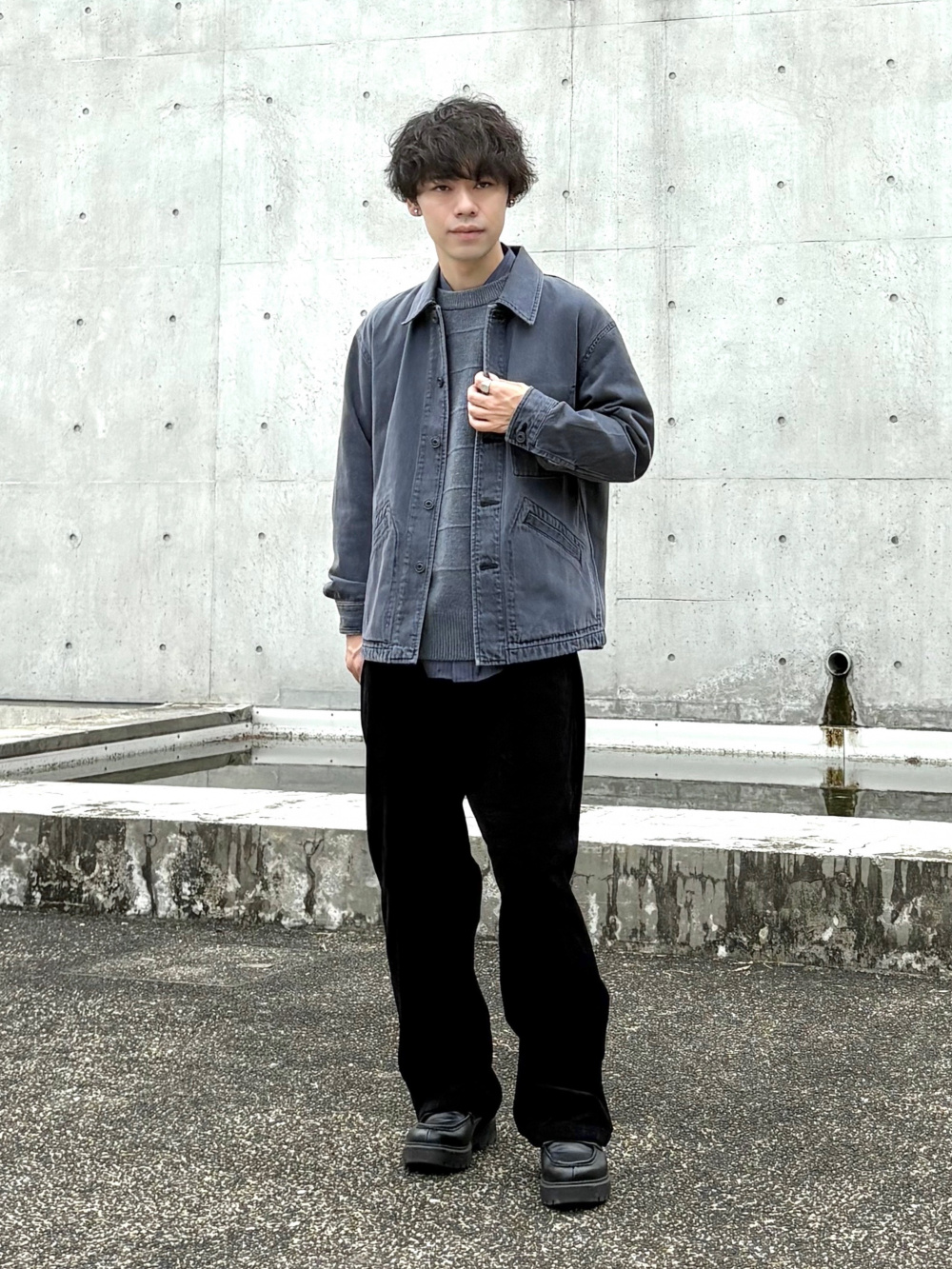 オーバーサイズカラーデニムジャケット、ワイドフィットカラージーンズ