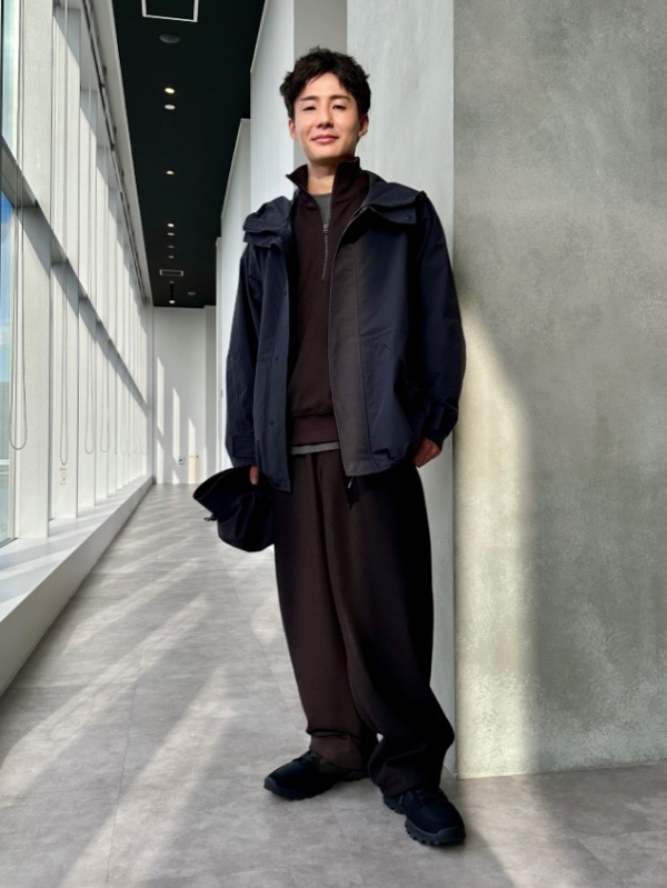 クルーネックTシャツ/長袖（メンズ）の着用コーディネート一覧