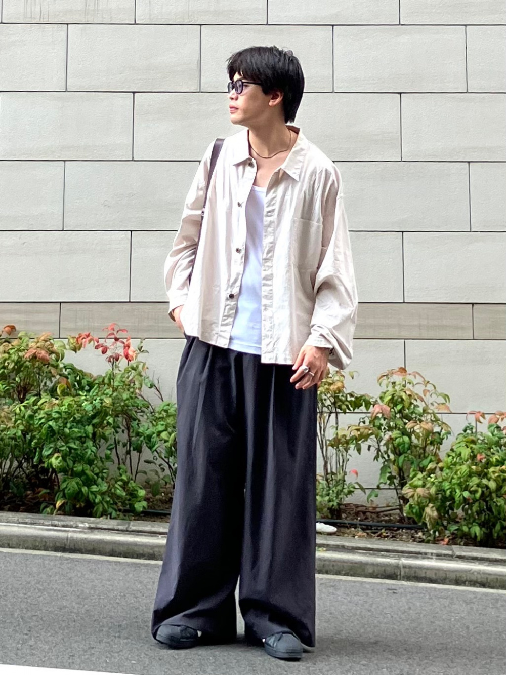 感動ダブルジャケットリラックスフィット、感動タックワイドパンツ」の