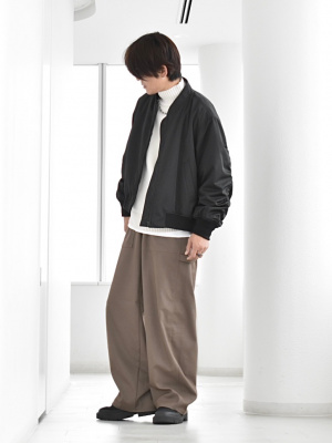 ユニクロ公式 | ボマージャケット