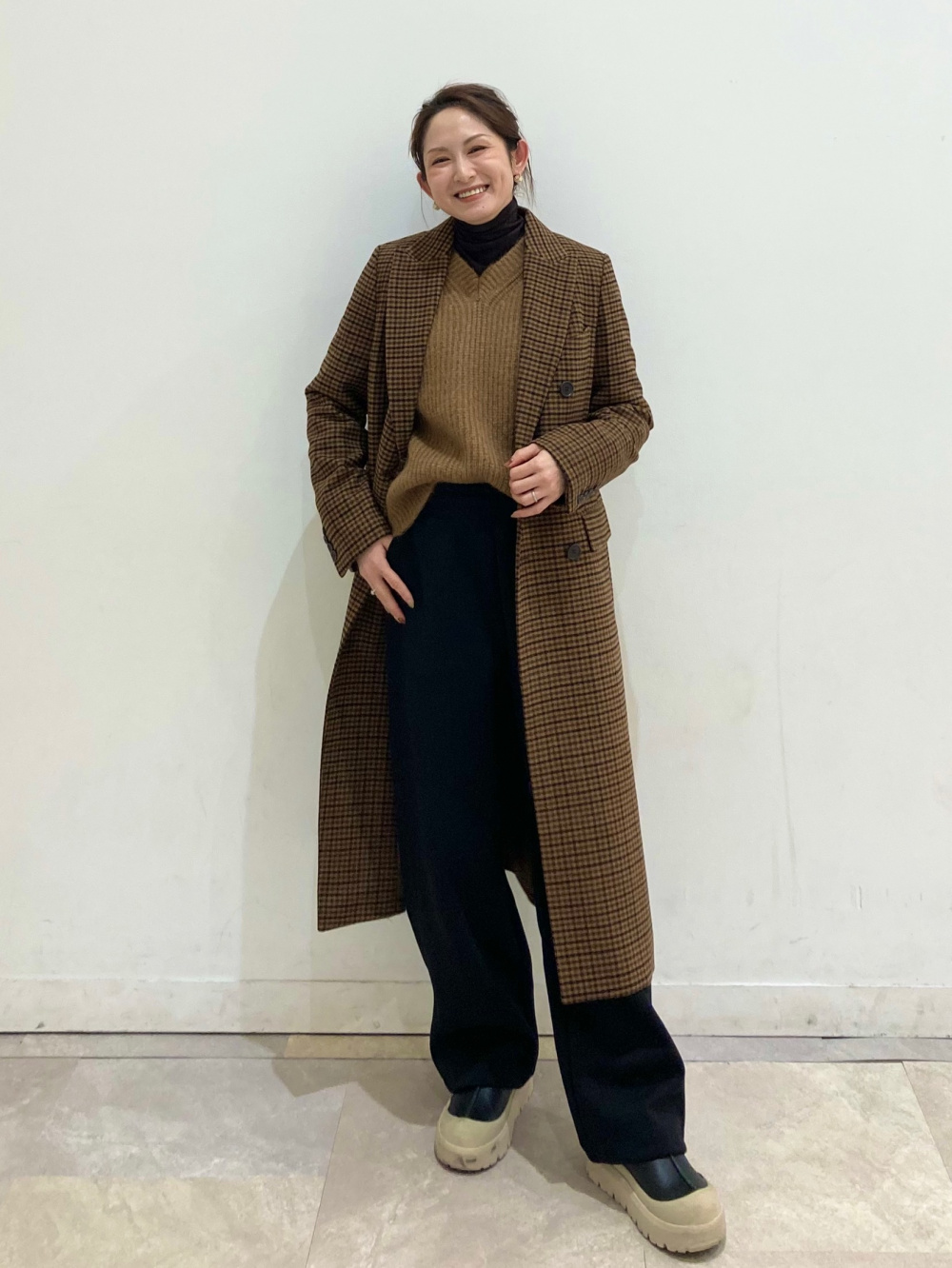 ダブルロングコート、カシミヤリラックスVネックセータースカーフつき