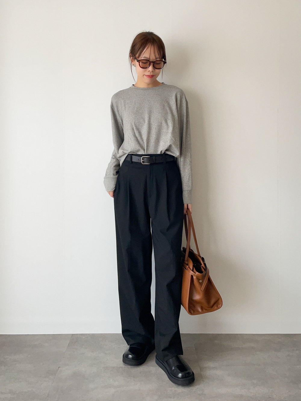 カシミヤクルーネックショートカーディガン、メリノブレンドスカート