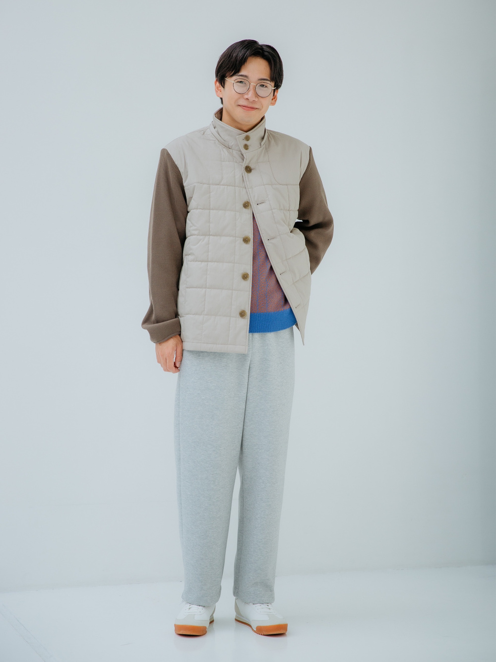 スウェットワイドパンツ、コンビネーションキルティングジャケット」の