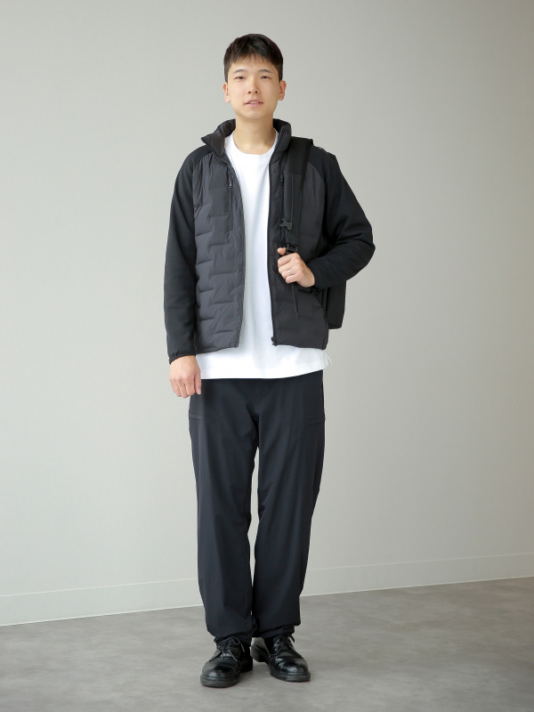 コンビネーションパフテックジャケット（メンズ）の着用コーディネート
