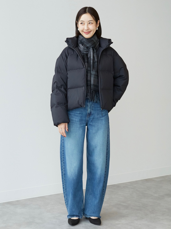 シームレスダウンショートジャケット（レディース）の着用