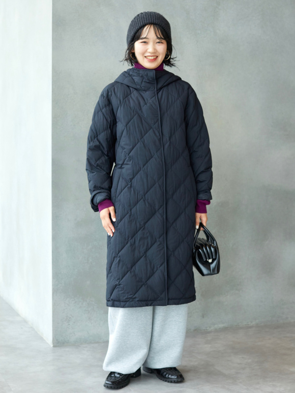 パフテックロングコートリラックスフィット（レディース）の着用