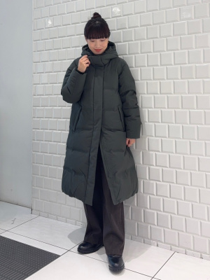 ユニクロ公式 | シームレスダウンロングコート