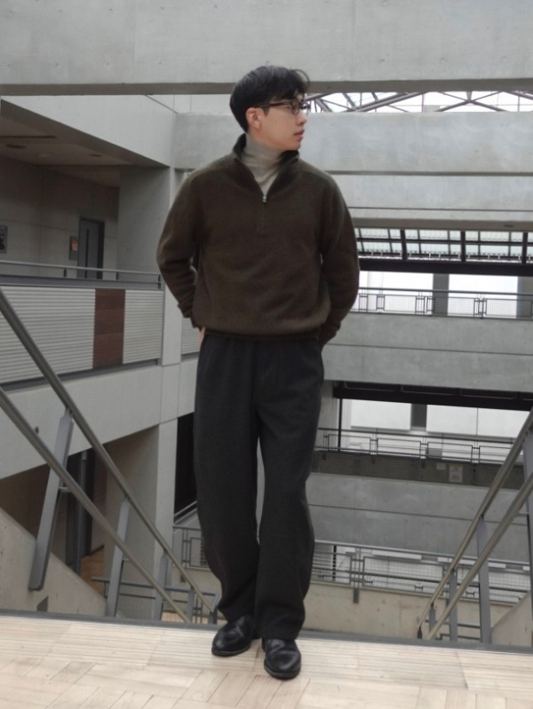 ブラッシュドスウェットワイドパンツ（メンズ）の着用コーディネート