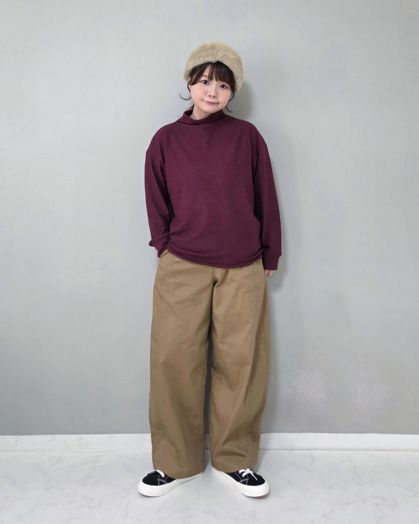 コットンカーブアンクルパンツのコーディネート・着用イメージ