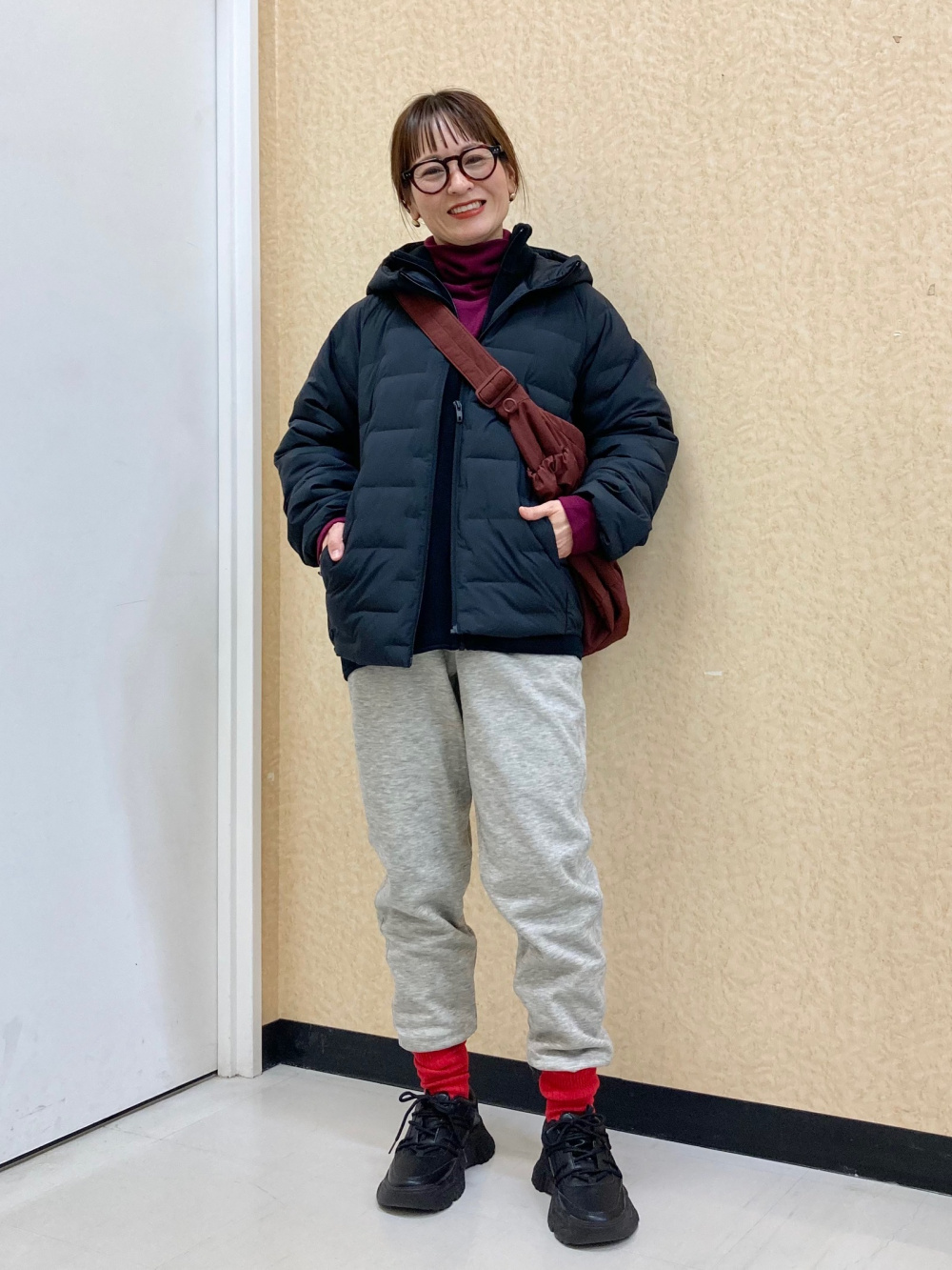 試着のみ UNIQLOウルトラライトダウンリラックスコート 黒 XL ウルトラライトダウンリラックスコート、モックネックプルオーバー