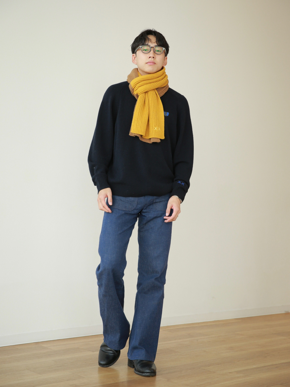 カウズ ウィンター ラムクルーネックセーター、カウズ ウィンター