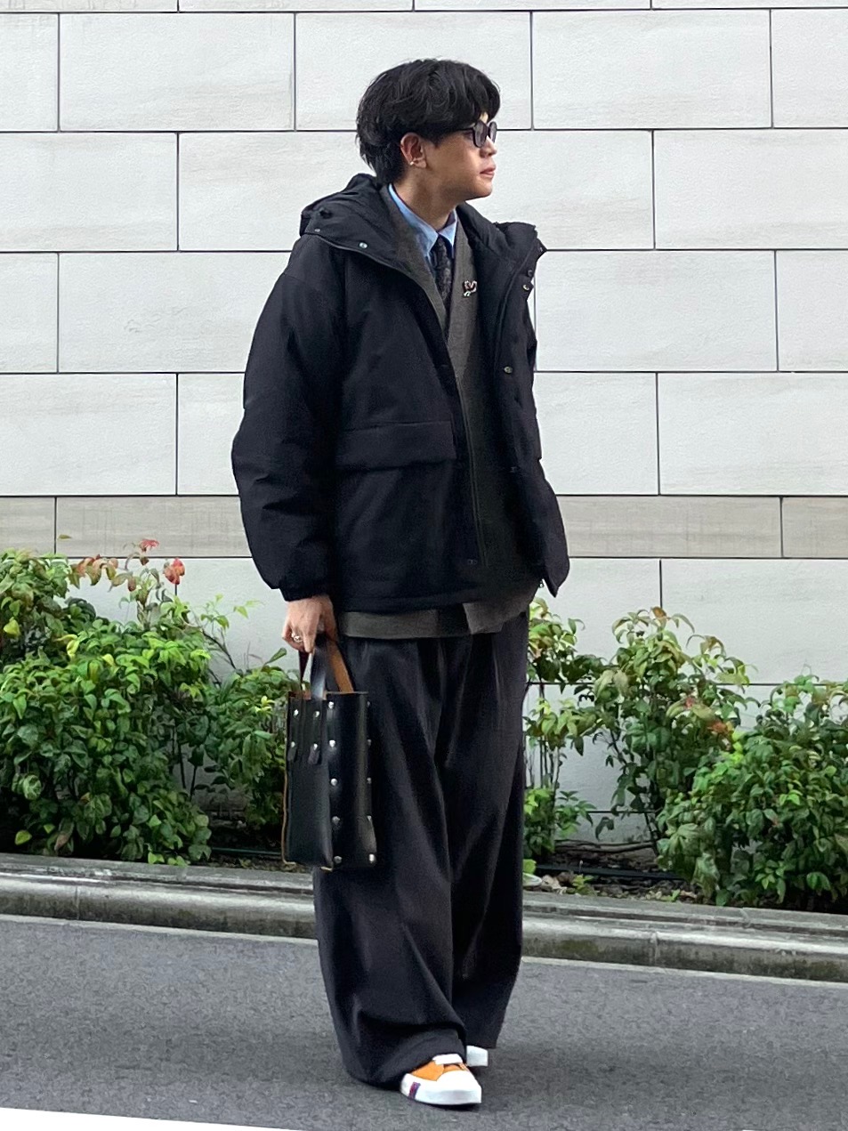 感動ダブルジャケットリラックスフィット、感動タックワイドパンツ」の