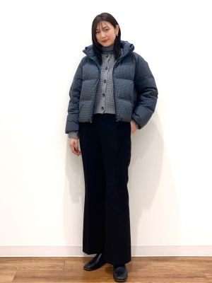 ユニクロ公式 | シームレスダウンショートジャケット