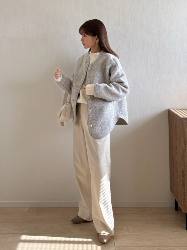ダブルジャケット、タックワイドパンツのコーディネート・着用イメージ