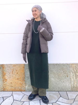 ユニクロ公式 | シームレスダウンパーカ