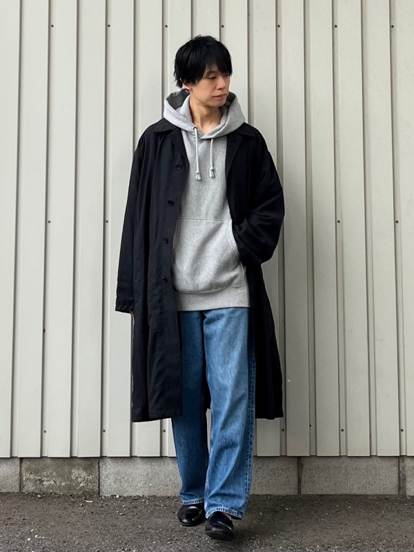 オーバーサイズステンカラーコート、ジップアップブルゾンの