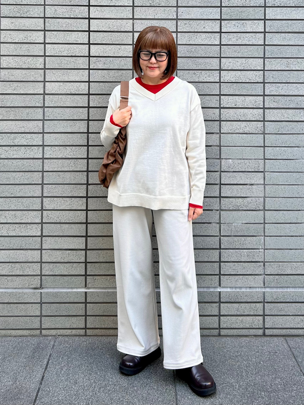 ツイードオーバーサイズジャケット、ツイードタックワイドパンツ」の 