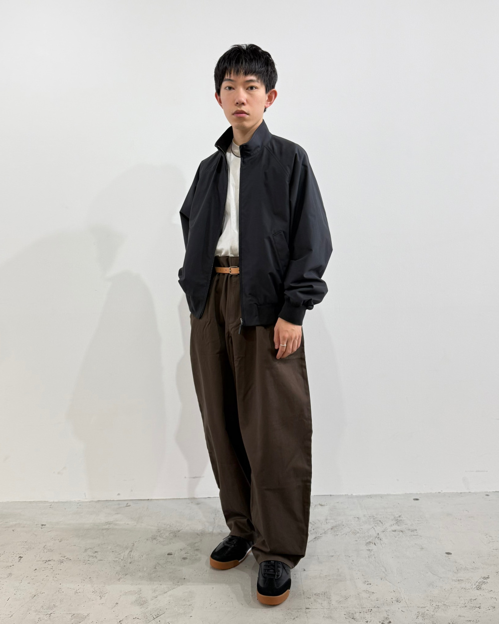 ハリントンジャケット、バレルパンツ」の着用コーディネート| ユニクロ公式