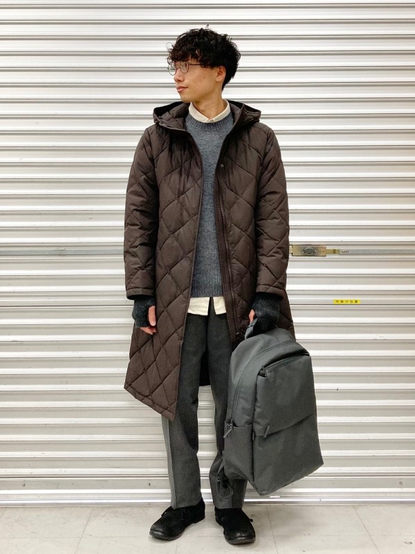 パフテックロングコートリラックスフィット（レディース）の着用