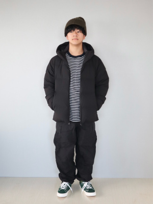 ユニクロ公式 | シームレスダウンパーカ