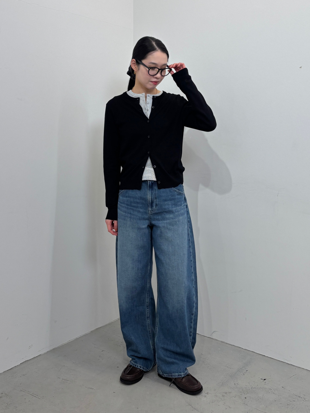 C6939 クルーネックカーディガン×パンツコーデ スウェットワイドパンツ