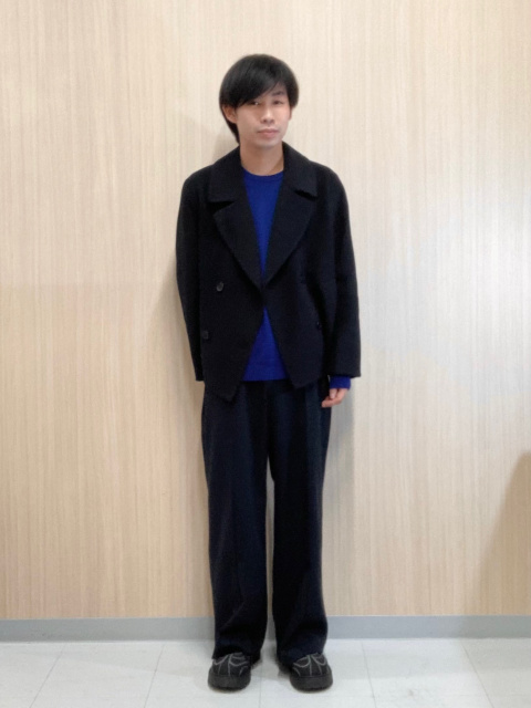 ネイビー ダブルフェイスショートコートリラックスフィット ネイビー Mサイズ ダブルフェイスショートコートリラックスフィットのコーディネート