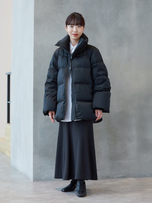 ユニクロ公式 | ダウンボリュームジャケット