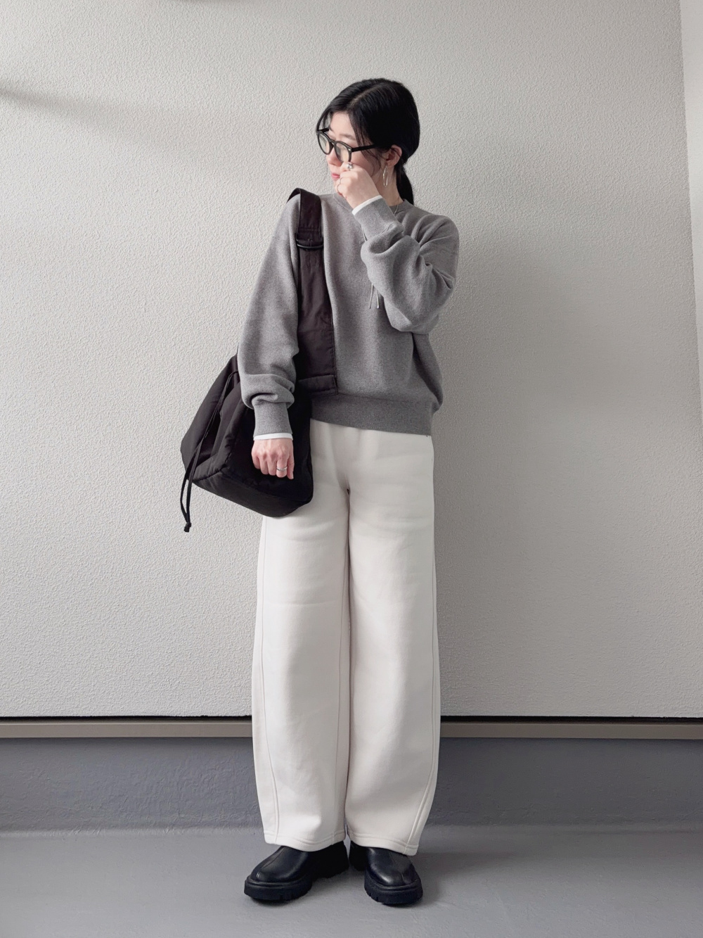 感動ダブルジャケットリラックスフィット、感動タックワイドパンツ」の