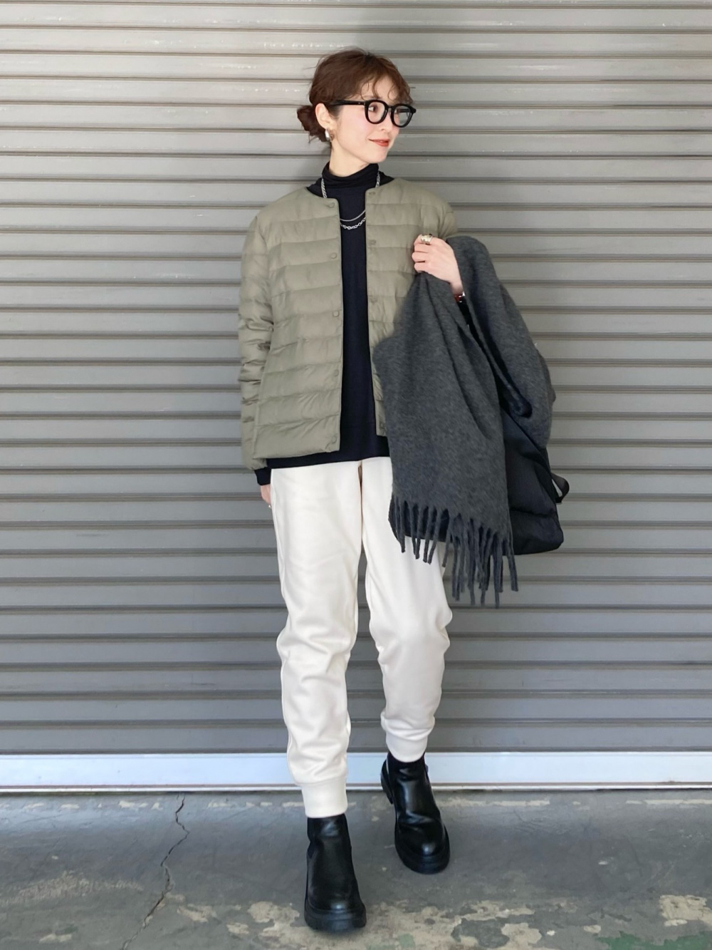 スムースコットンクルーネックセーター、ダブルフェイスショートコート