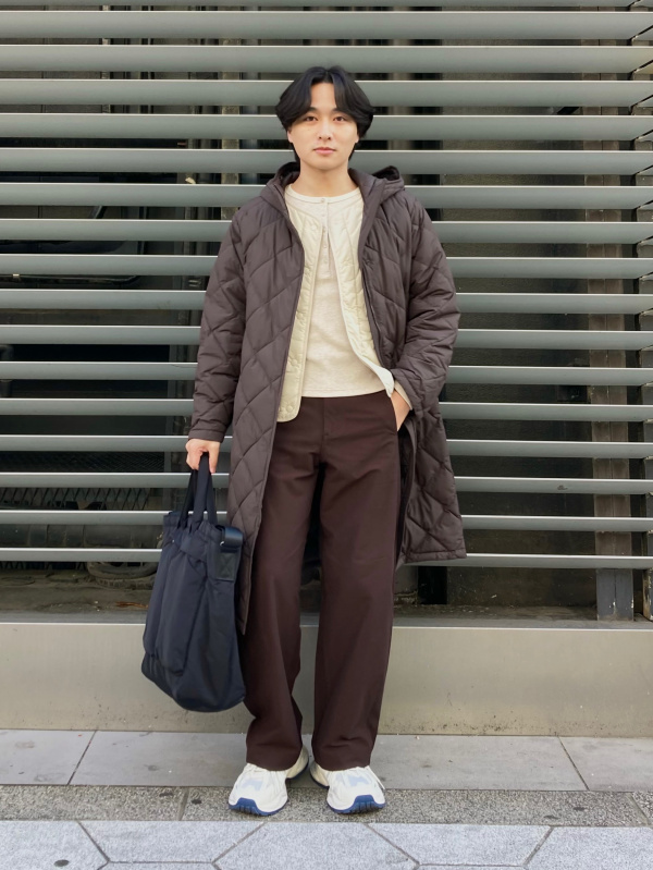 パフテックロングコートリラックスフィット（レディース）の着用