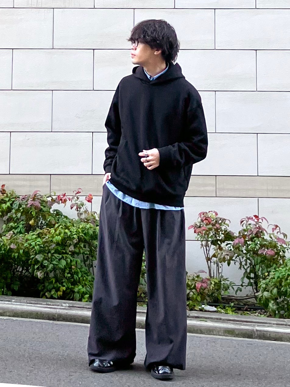 感動ダブルジャケットリラックスフィット、感動タックワイドパンツ」の