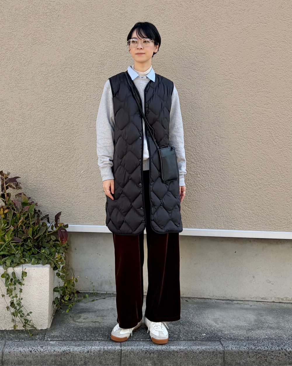 ウルトラライトダウンロングベスト」の着用コーディネート| ユニクロ公式